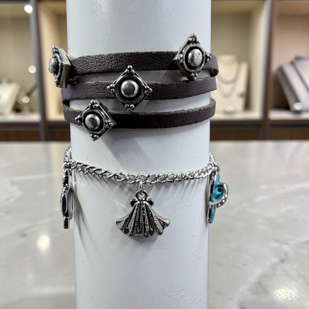 Bernardo NWT Bracelet Bundle Coastal Cowgirl Boho Leather Wrap Sea Turtle Charms